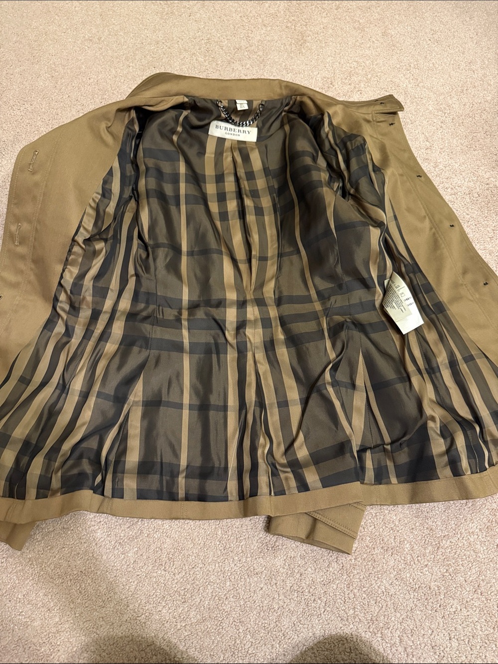 Burberry London Women’s Jacket - Picture 7 of 7